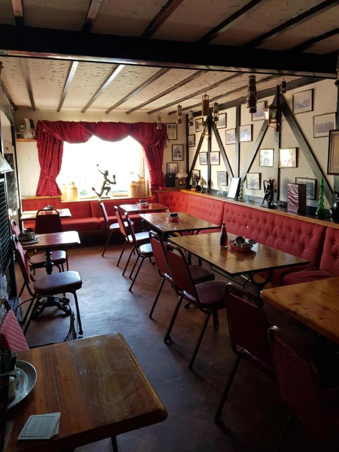 Prince Of Wales Inn Rhymney Buitenkant foto