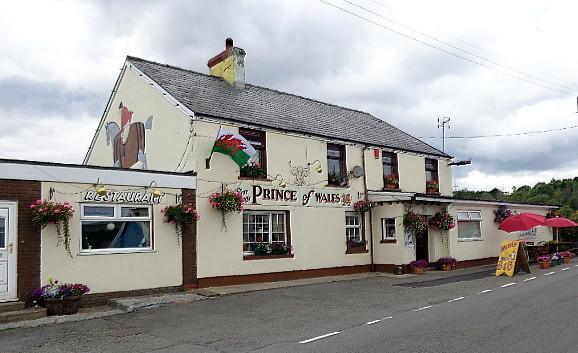 Prince Of Wales Inn Rhymney Buitenkant foto