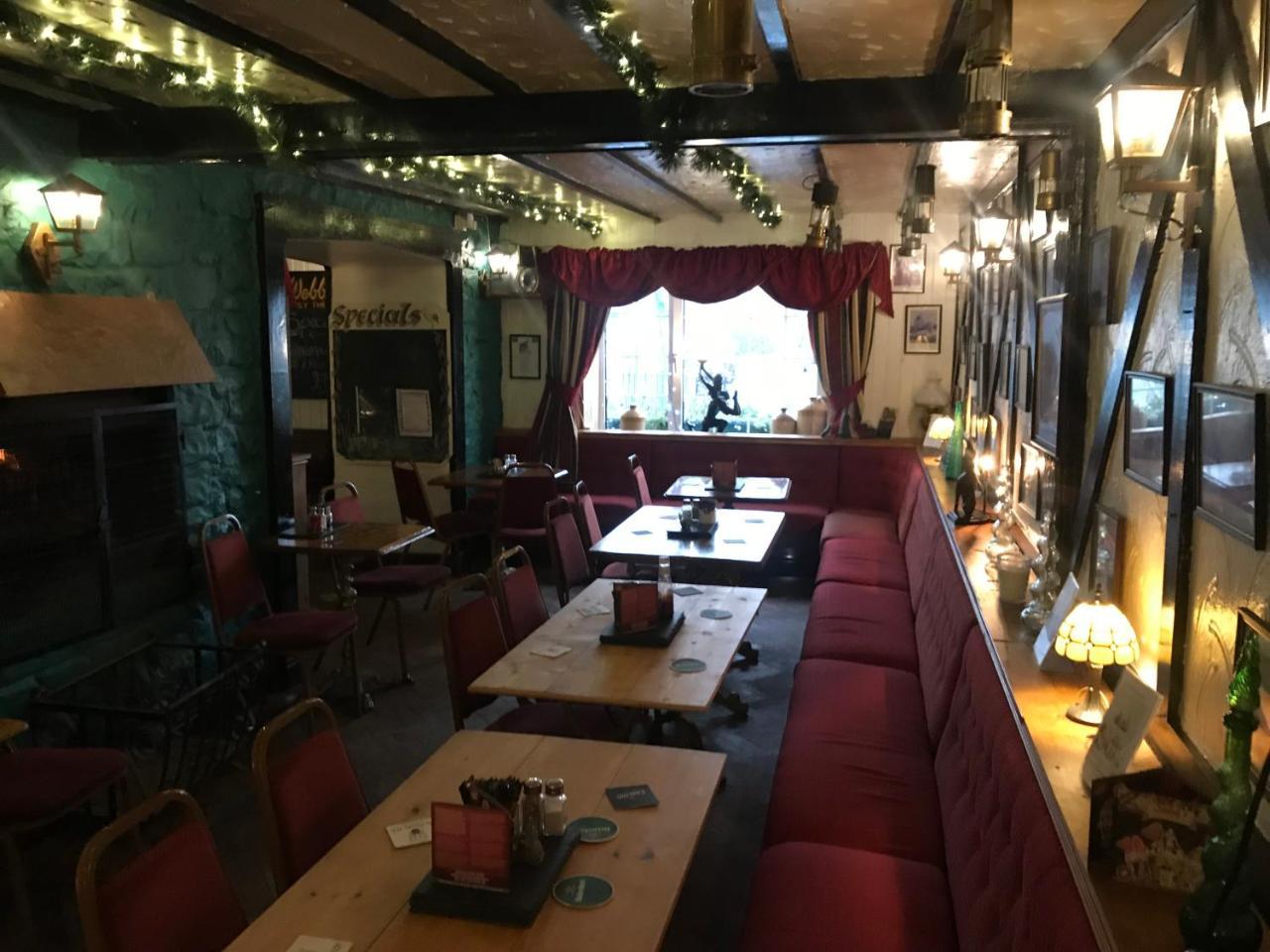 Prince Of Wales Inn Rhymney Buitenkant foto