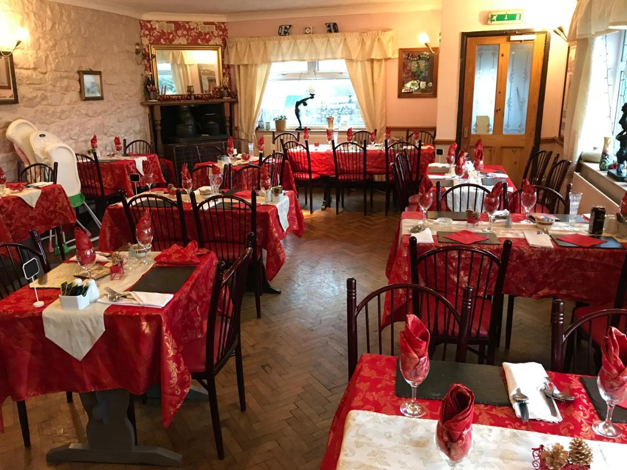 Prince Of Wales Inn Rhymney Buitenkant foto